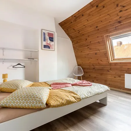 Grande Maison 12personnes 4ch-2sdb - Exterieur -proche Lille بيت للعطل *