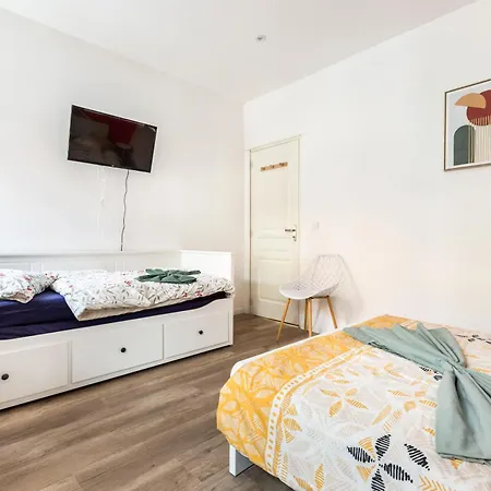 Grande Maison 12personnes 4ch-2sdb - Exterieur -proche Lille بيت للعطل